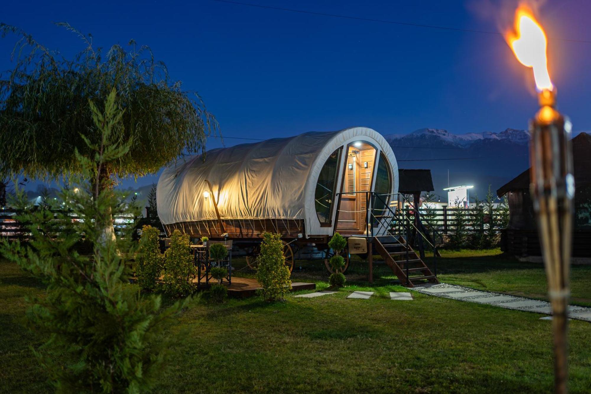 בראן Glamp In Style Pods Resort מראה חיצוני תמונה